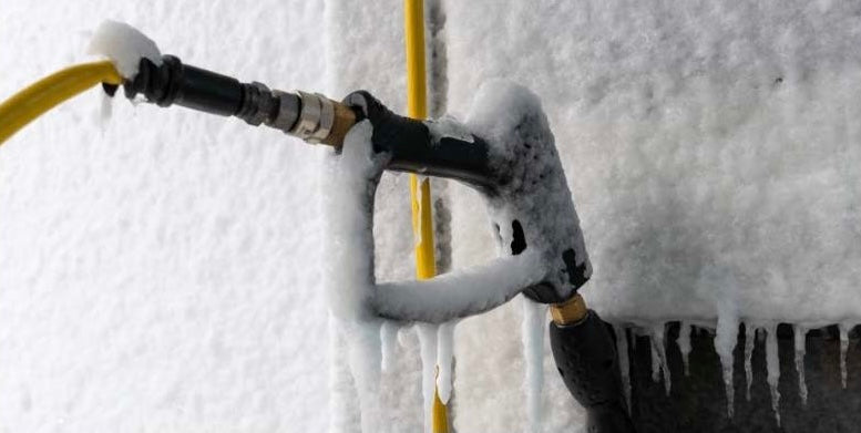 How to store your pressure washer & equipment over winter.